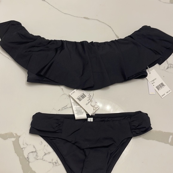 Trina Turk ruffle Bikini - Picture 5 of 5